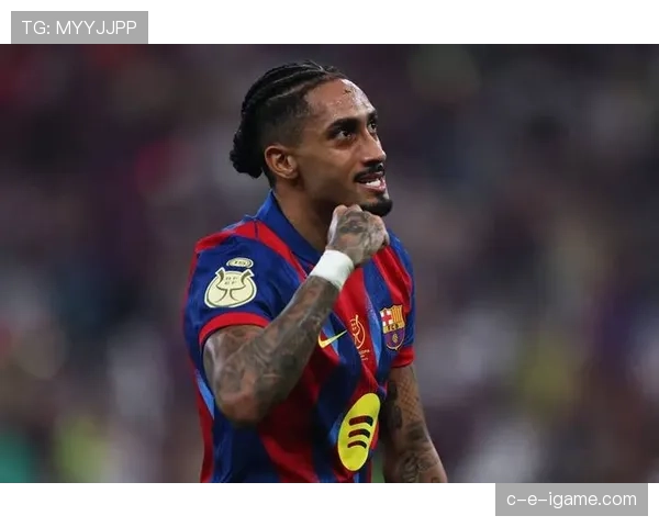 巴塞罗那过度依赖拉菲尼亚,战术困局加剧体系短板显现 巴塞罗那过度依赖拉菲尼亚,战术困局加剧体系短板显现