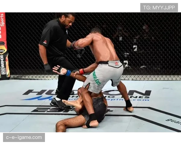 接触犯规判罚到底有多宽松？裁判尺度全解析